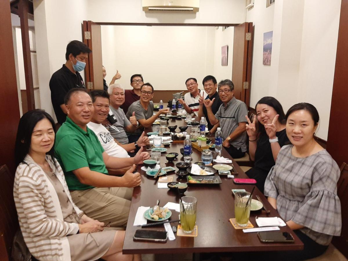 Pham Van Sakura Hotel Thuan An 외부 사진