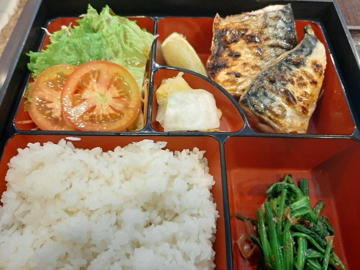 Pham Van Sakura Hotel Thuan An 외부 사진